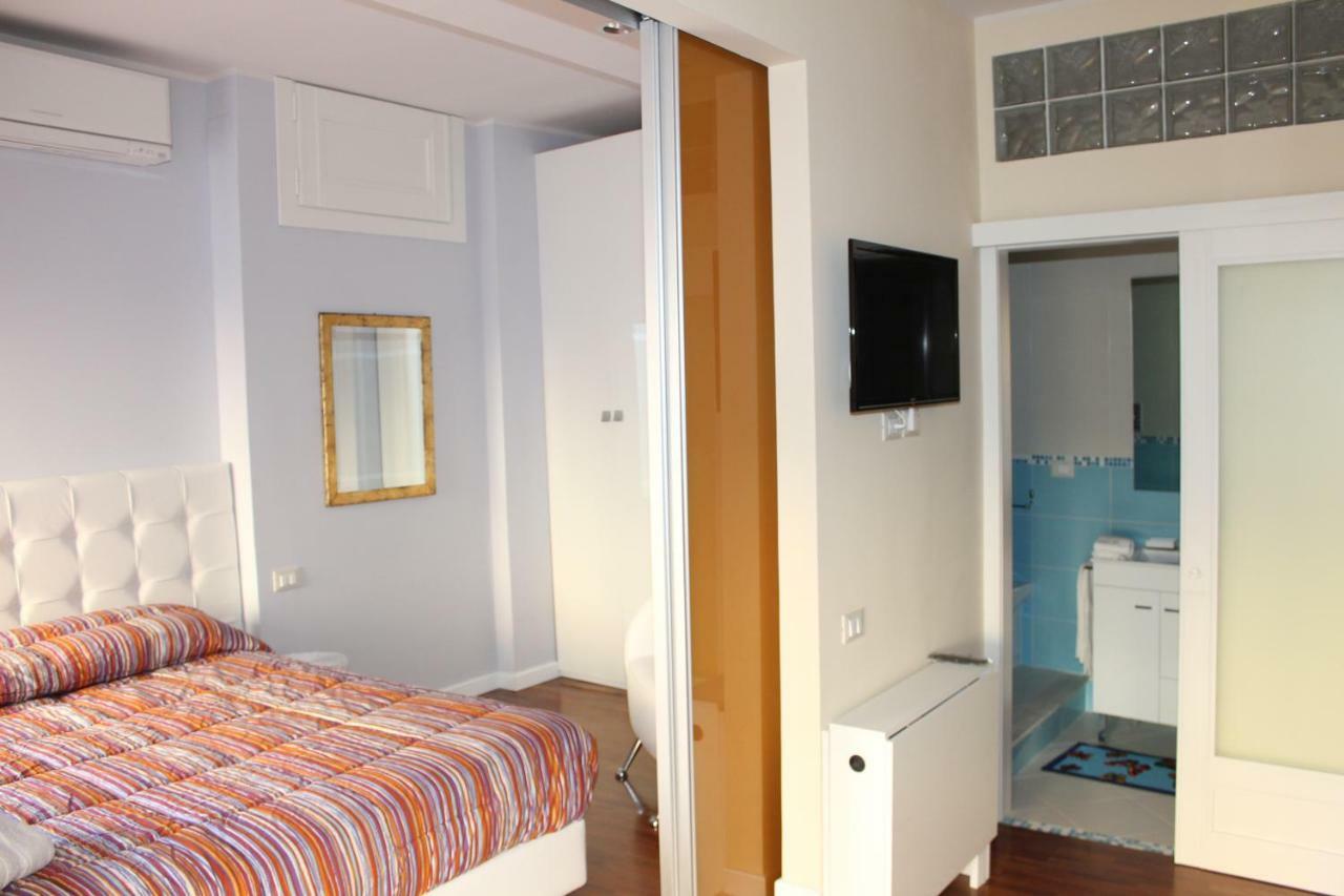 Domus Yenne Suites Cagliari Eksteriør billede